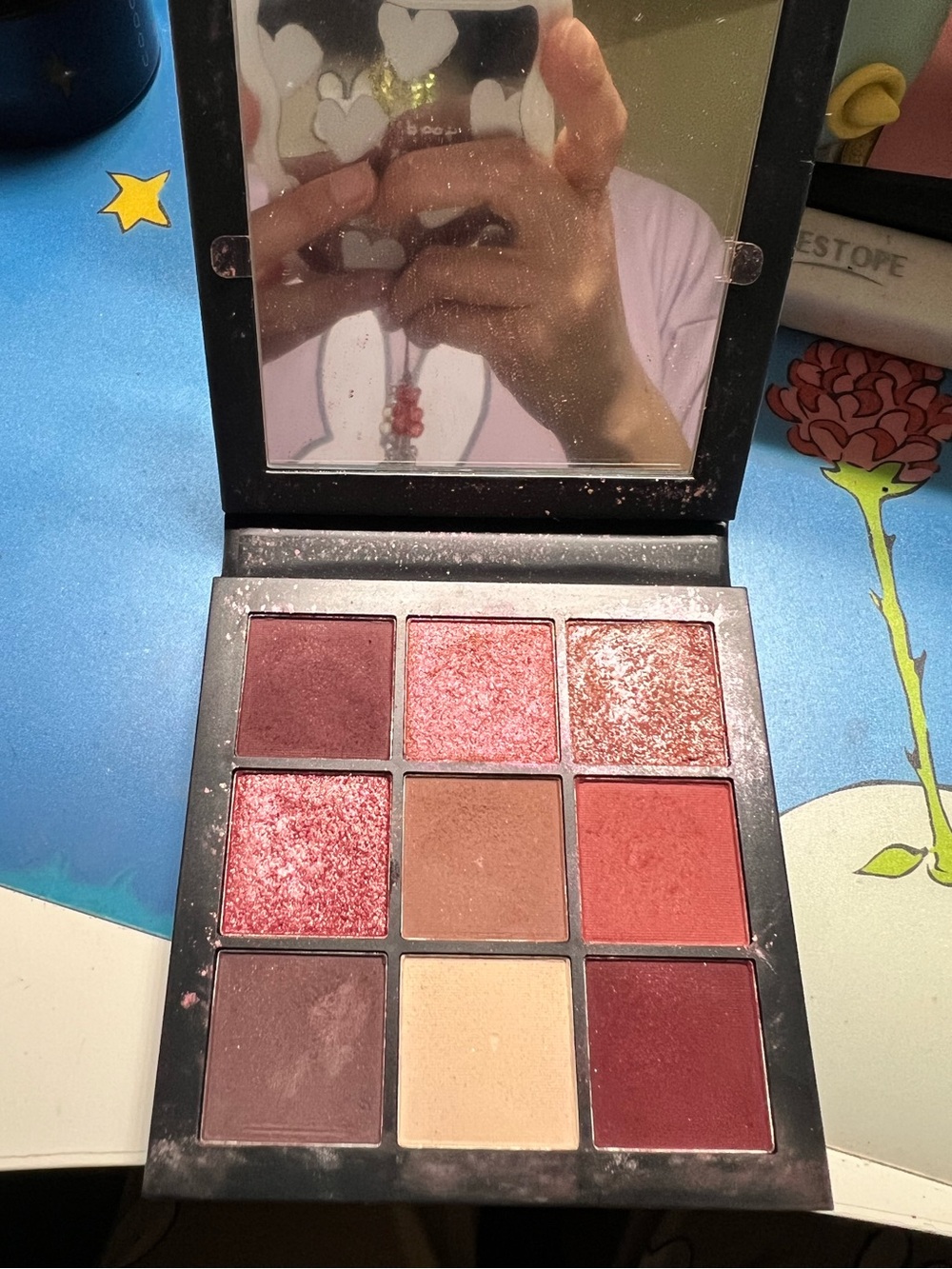 HUDA BEAUTY mauve 9 colours eyeshadow - Picture 2 of 5